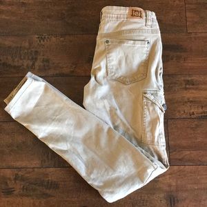 Khaki skinny jean cargo pants, size 1 l.e.i